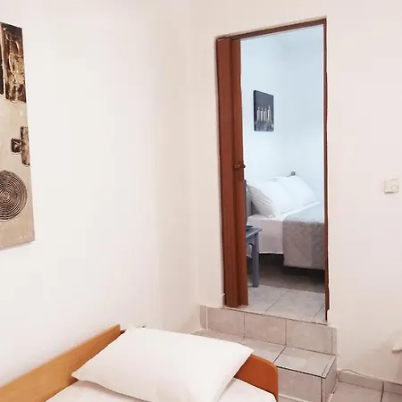 Corner House *
