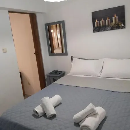 Corner House